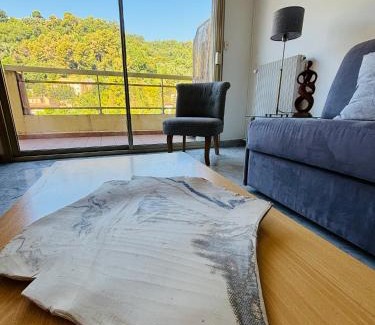 Menton Apartment | T2 Menton - Garage privé - Proche centre ville & mer