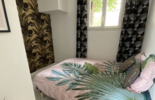 Saint-Julien-les-Villas Condo | T2 quiet area