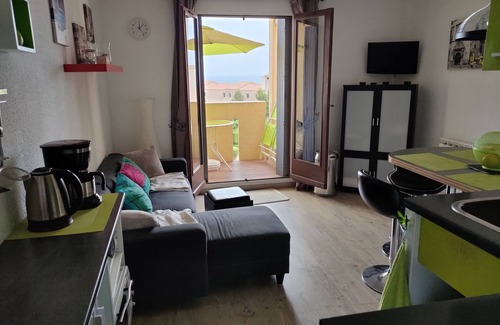 Saint-Pierre-la-Mer Apartment | T2 Saint Pierre la Mer near Narbonne beach