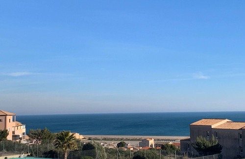 Saint-Pierre-la-Mer Apartment | T2 Saint Pierre la Mer near Narbonne beach