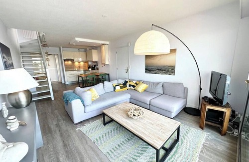 Kerroch Apartment | T3 Duplex – Vue mer 180° sur le port de Lomener