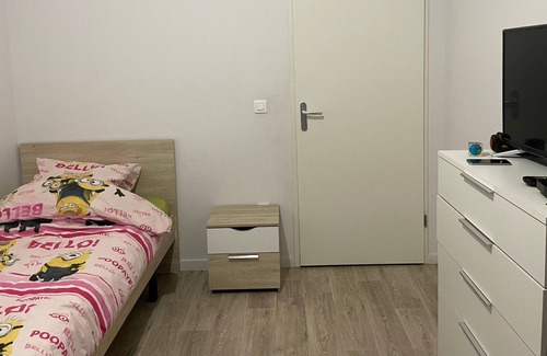 Talence Apartment | T3 rental with balcony