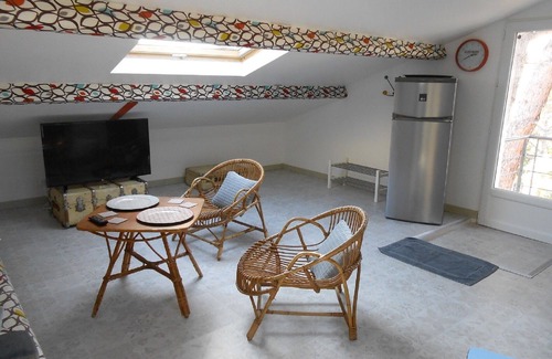 Six-Fours-les-Plages Apartment | T3 top villa wifi wifi calm almost new