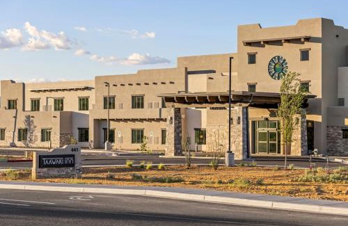 Clarkdale Hotel | Taawaki Inn