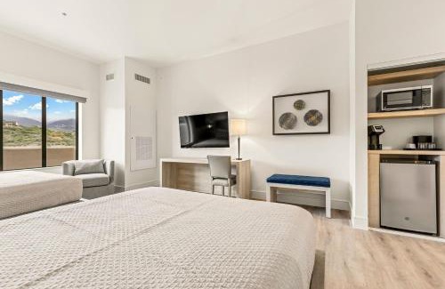 Clarkdale Hotel | Taawaki Inn