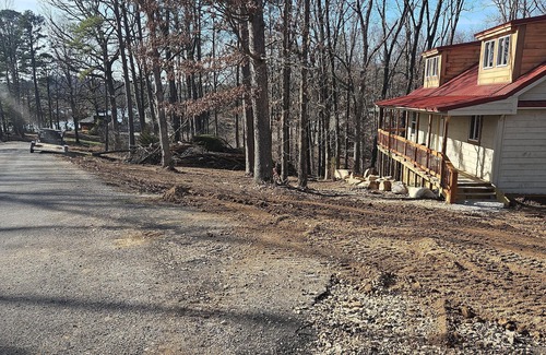 Golden House | Table rock lake, Easy access to multiple tourist hot spots