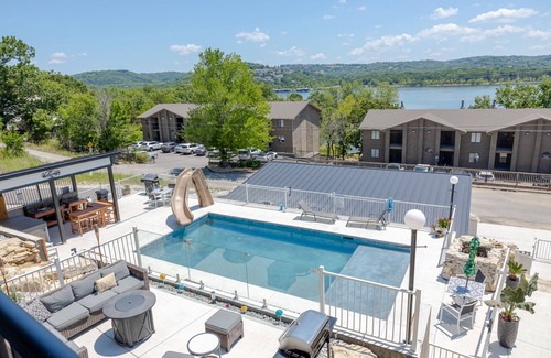 Indian Point Villa | Table Rock Lake Mega-Villa: Sleeps 29, Private Pool & Hot Tub, 3 mins to SDC!