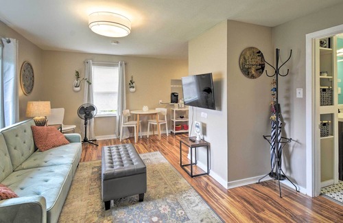 West End Cottage | Tacoma Cottage w/ Fire Pit - Walk to Beach!