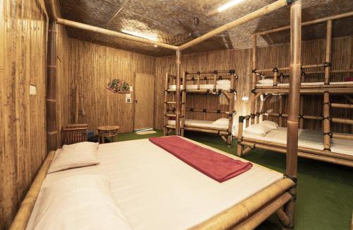 Banting Ski Chalet | Tadom Hill Resorts