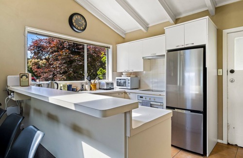 Wanaka House | Taha Wai - Wanaka Holiday Home