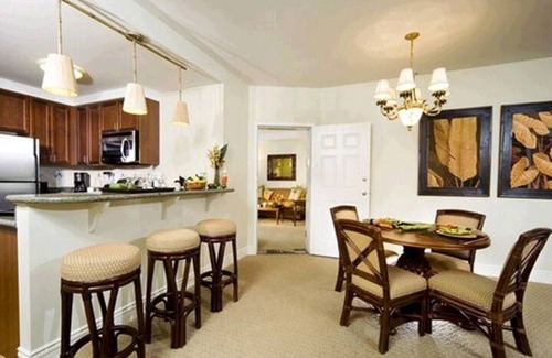 Las Vegas Apartment | Tahiti Village 2BR - Full Kitchen - Sleeps 8