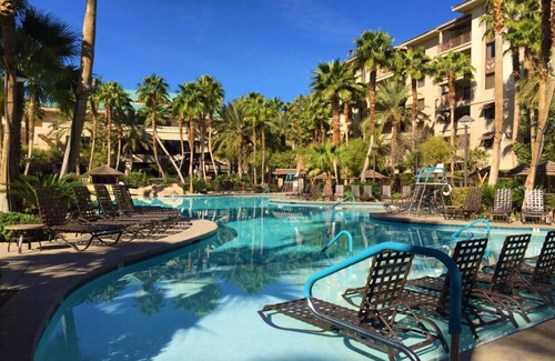 Las Vegas Condo | Tahiti Village bora bora 1br suite Thursday check-in