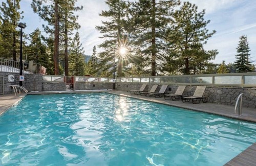 Tahoe Village Apartment | Tahoe - A Mountain Retreat with commanding views
