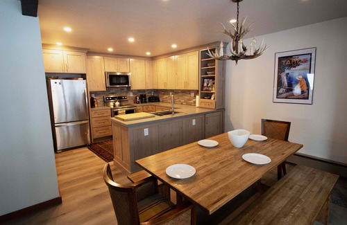 Tahoe Tavern House | Tahoe Tavern Condo in Lake Front Complex