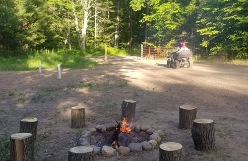 New Post Cabin | Tainter Cabins
