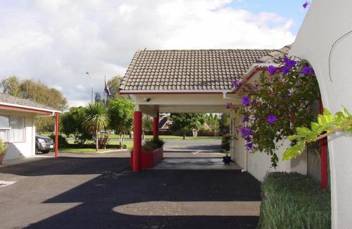 Takanini Hotel | Takanini Park Motor Lodge