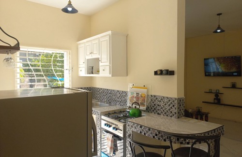 Spanish Town House | Take a break and unwind at this peaceful oasis called Xion House Jamaica