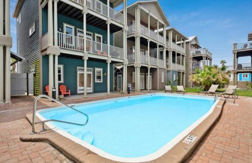 Crescent Beach House | Take My Breath Away