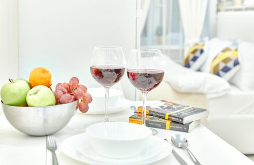 Dekabristov Island Apartment | TakeRoom Morskaya