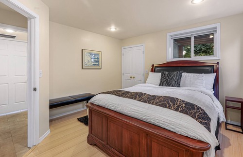 Fairhaven House | taking no reservations