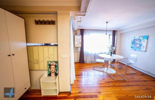 Taksim Apartment | Taksim FunHouse