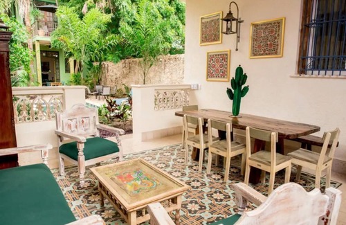 Barrio de Santiago House | Talavera Room, Lotto House