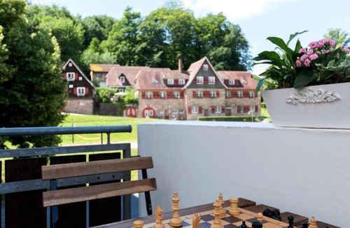 Ober-Hambach Apartment | Talblick Appartement in traumhafter Lage!