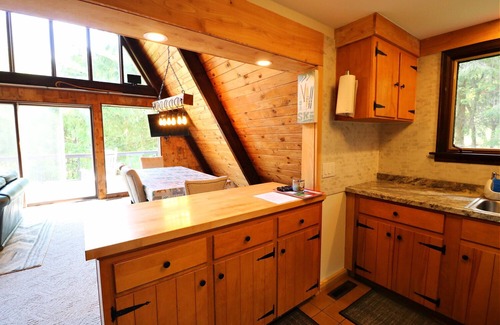 Little Valley House | Tall Pines
