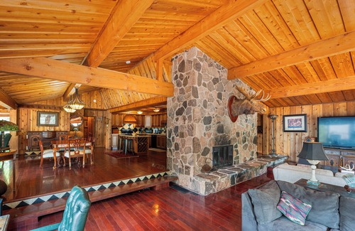 Minden Cottage | Tall Timbers Luxury Cottage