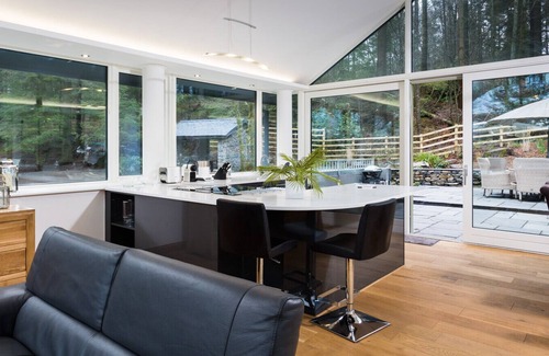 Windermere House | TALL TREES, pet friendly, with open fire in Bowness-On-Windermere