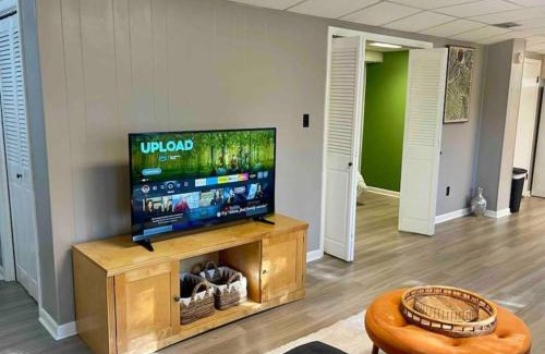 Tallahassee Apartment | Tallahassee Midtown - 2BR 2BA - 2mi FAMU FSU - 2blks TMH
