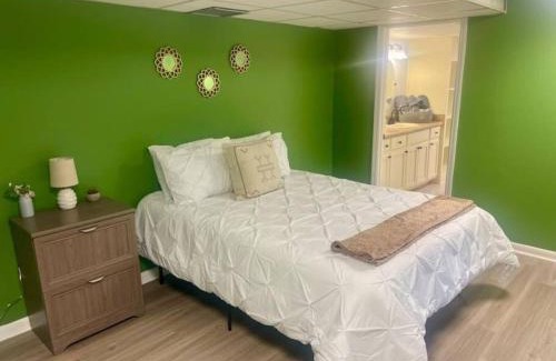 Tallahassee Apartment | Tallahassee Midtown - 2BR 2BA - 2mi FAMU FSU - 2blks TMH