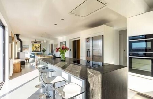 Talloires-Montmin Villa | Talloires Lakehouse House