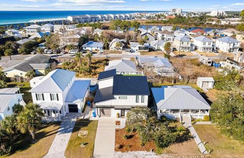 Inlet Beach Heights House | Talulah Sunrise by Emerald Coast Retreats