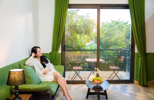 Hoa Lu Hotel | TAM COC MOMENT HOMESTAY