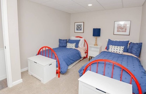 Pelican Rapids House | Tamarac Lake Home with Seven Bedrooms and Sand Beach