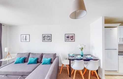 Hatfield Apartment | Tamblin Lodge - Bright, Modern, Fresh Apartment