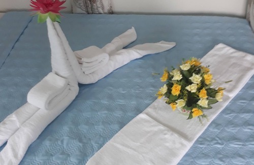 Hoa Lu House | Tamcoc White Swan Hostel
