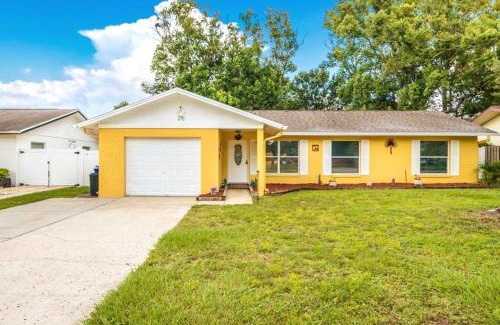 Lake Magdalene House | Tampa Oasis with Heated Pool & Family Comforts