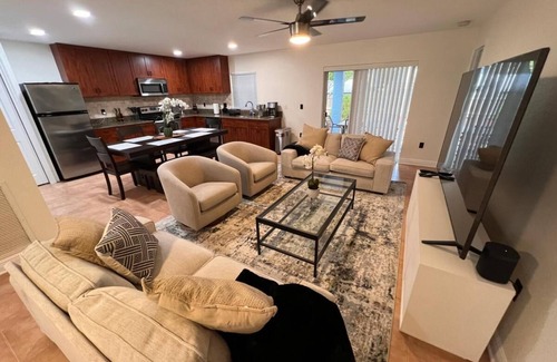 Port Tampa City House | Tampa Tizzle: Your everyday escape