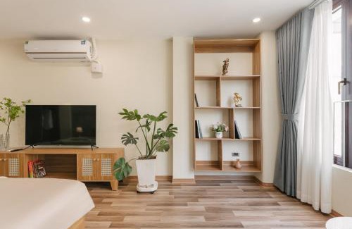 Ba Dinh Apartment | Tamundi Homestay Train Street View- Đồng Xuân Market