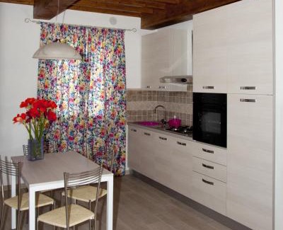 Ponsacco House | Tana Dell'Orso