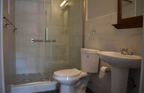 Tannersville Hotel | Tanersville Village Rooms on Saw Mill Creek