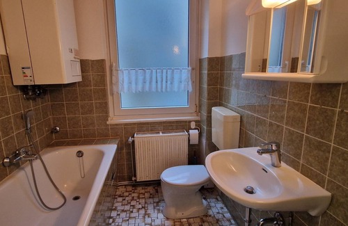 Krefeld Apartment | Tanja`s vacation apartment 65qm fitter apartment guest apartment fair room