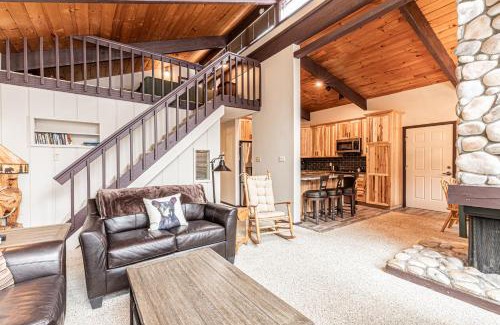 Peak 9 Apartment | Tannenbaum by the River 302 by Great Western Lodging