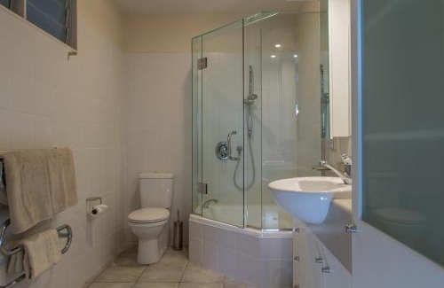 Russell House | Tapeka View