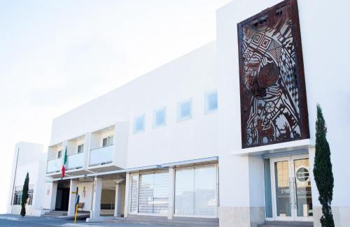 Cuauhtemoc Hotel | Tarahumara Inn