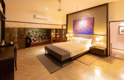 Aturuwella Villa | Taru Villas: The Long House