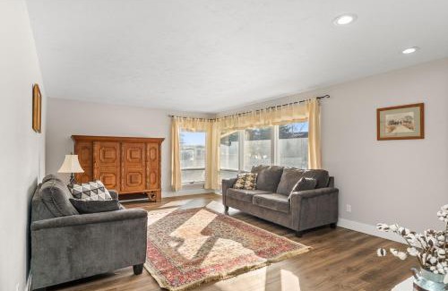 Great Falls House | Taste of Country