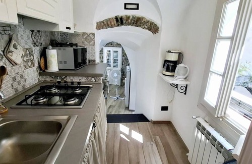 Terzorio Apartment | "TASTE OF PROVENCE" among Olive Trees and the Sea.